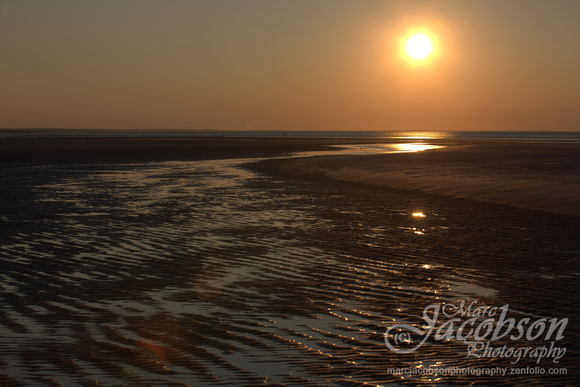 Chapin Beach Sunset at Low Tide (2017)