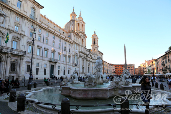 Piazza Navona Views (Rome)